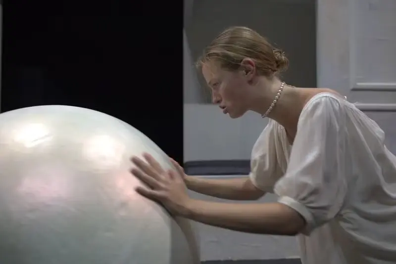 Forestillingen Madame Bovary ved Den Danske Scenekunstskole